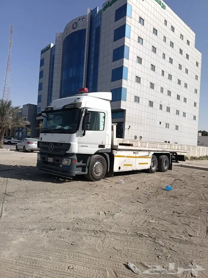 سطحه هيدروليك مكره سحب متواجد اليوم في الدمام الخبر الجبيل ا 0