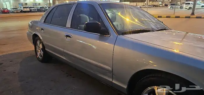 كراون فكتوريا 2008 طويل 8