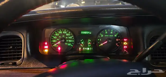 كراون فكتوريا 2008 طويل 3