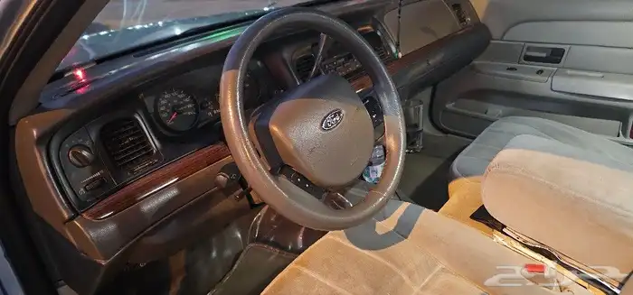 كراون فكتوريا 2008 طويل 4