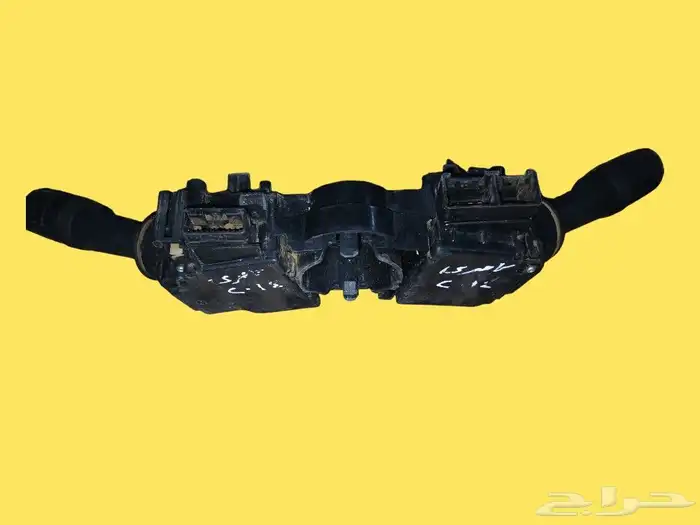 ذراع اشارة انعطاف ومساحات الزجاج الامامي 2