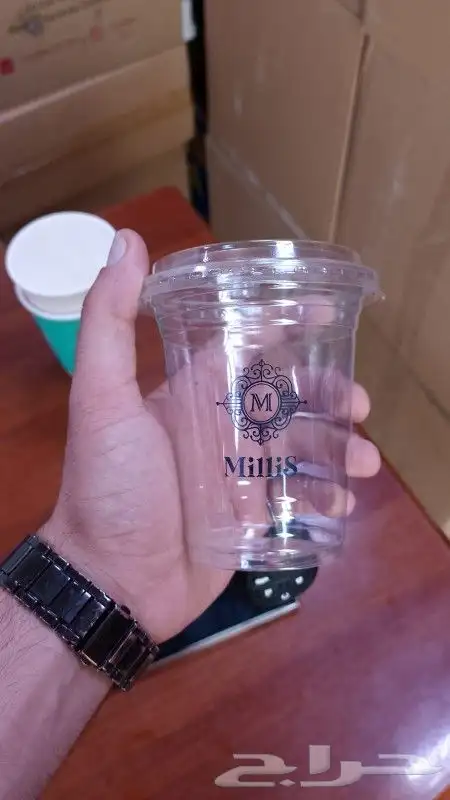 طباعة استيكر واكواب وبوكسات وكروت 0