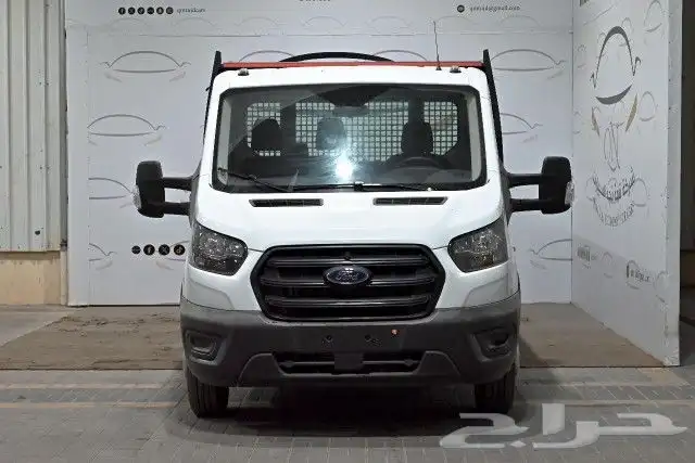 نوع السيارة  فورد ترانزيت فان 330S الموديل  2023 حالة السيار 2
