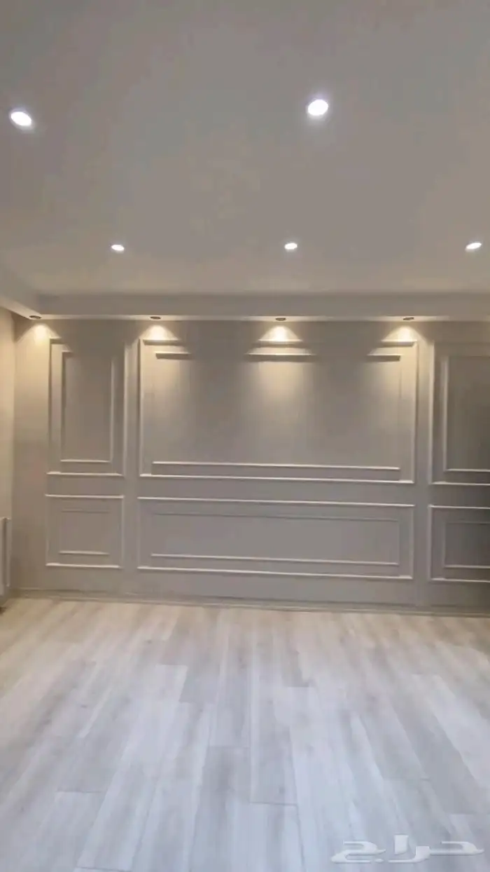 اصباغ داخلية وخارجية وجميع انواع الديكورات 0