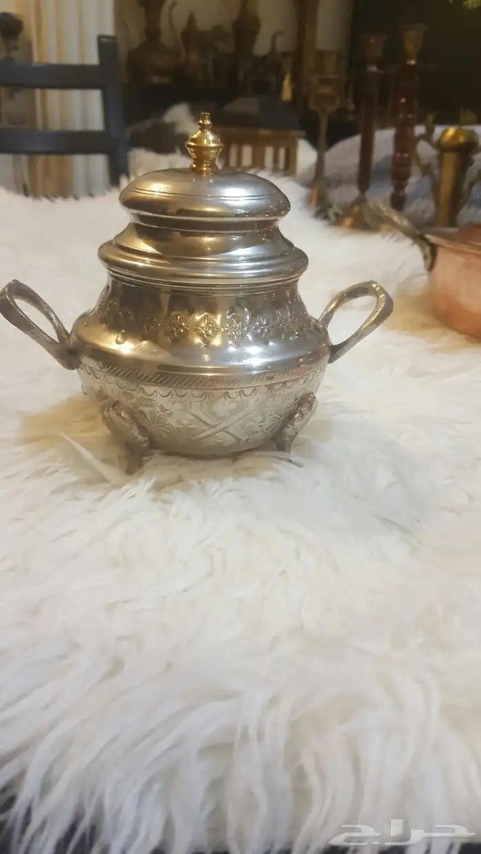 تحف نحاسيات قديمه دلل فازات شمعدان 0