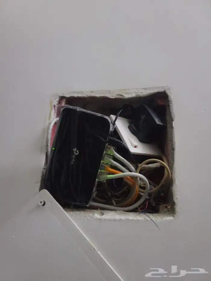 فني انترنت شبكات الرياض فني كيمرات وانتينا 6