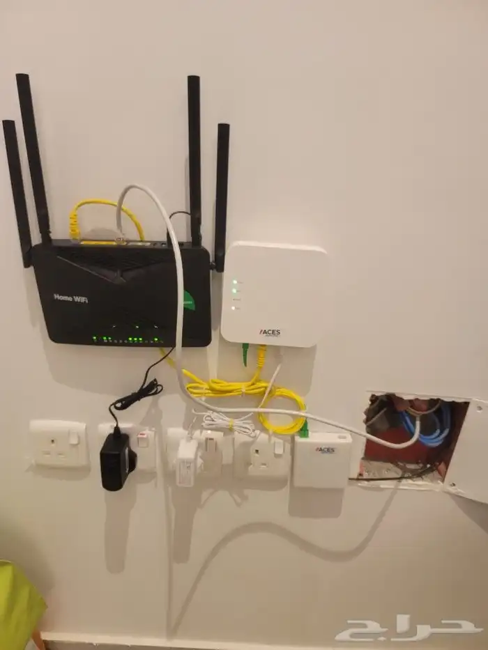فني انترنت شبكات الرياض فني كيمرات وانتينا 0