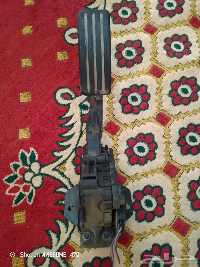 دعسة بنزين رينو لاغونا 2014 0