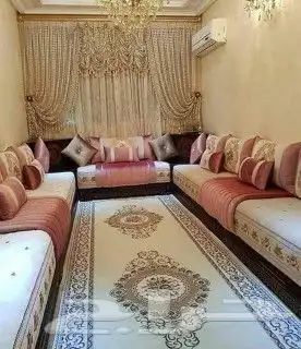 تنظيف وغسيل كنب ومجالس وسجاد بالمدينة المنورة 0