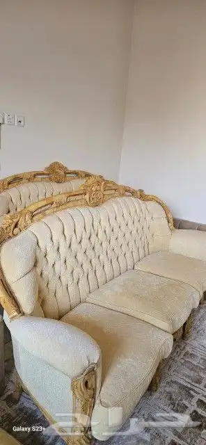 كنب تركي (2) حبتين كل كنب (3) مقاعد بحالة ممتازة 1