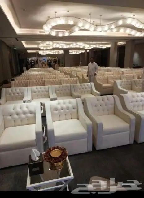 قهوجين وصبابين رجال ونساء كنب وكراسي طاولات ومضلات 21