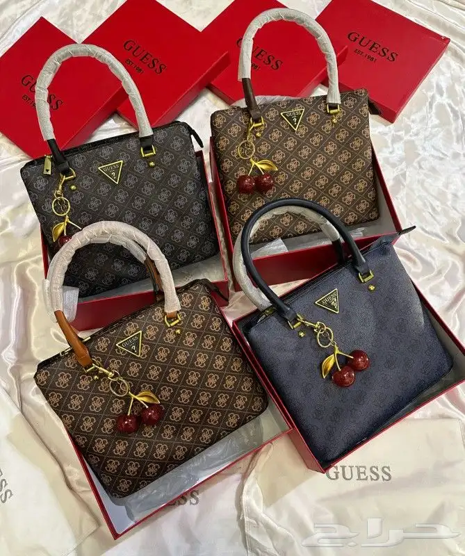 شنط ماركات ماستر كوالتي مع تعليقة كرز 20