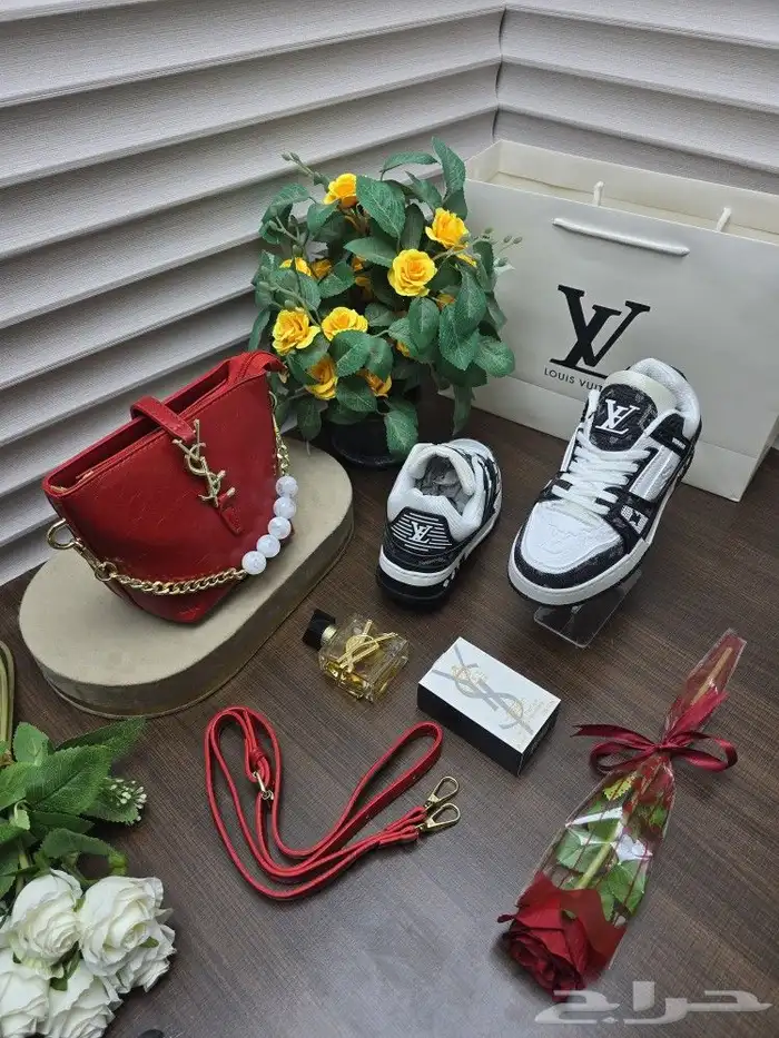 طقم نسائي تصميم افسان لوران مع هدايا شامل التوصيل والشحن 6