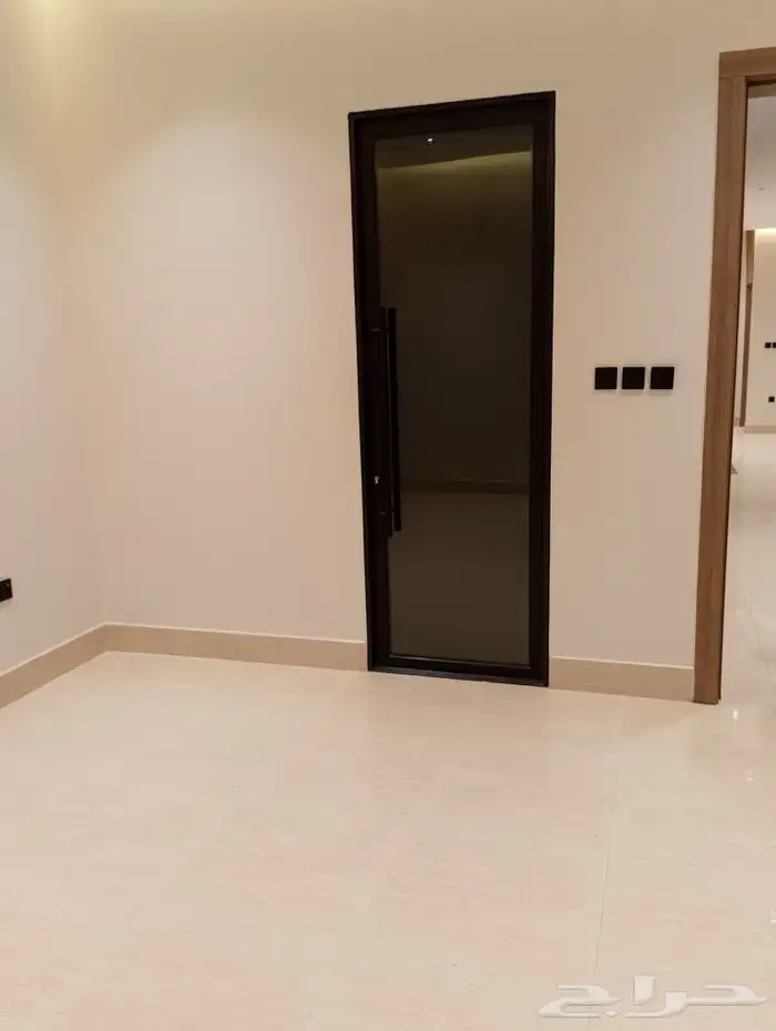 تفصيل ابواب المنيوم حسب الطلب راقيه وجميله 0