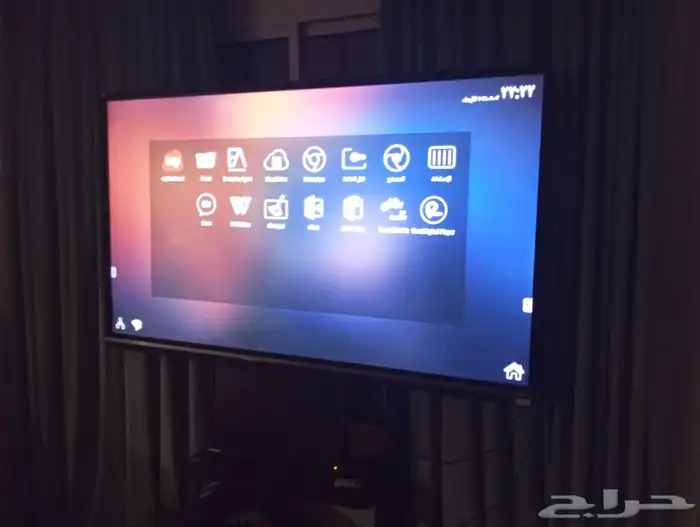 شاشه تفاعيه 75inch 1
