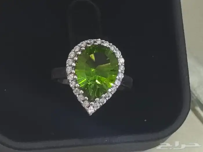 خاتم نسائي فضه بفص زبرجد 1