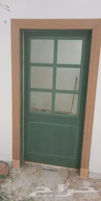 نجار ابواب خشبيه 1
