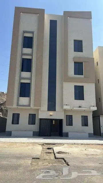 شقق للبيع موقع قريب من الخدمات 0
