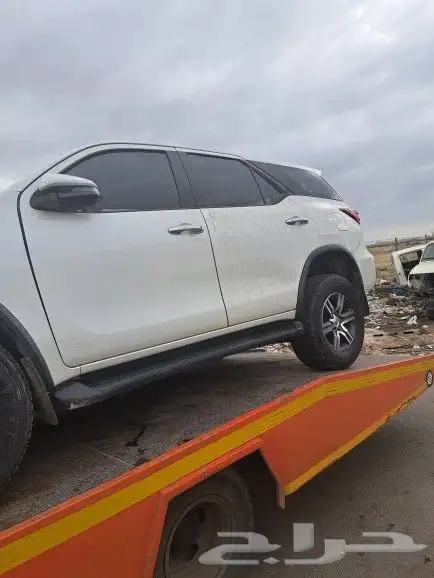 قطع غيار فورتشنر 2017 2