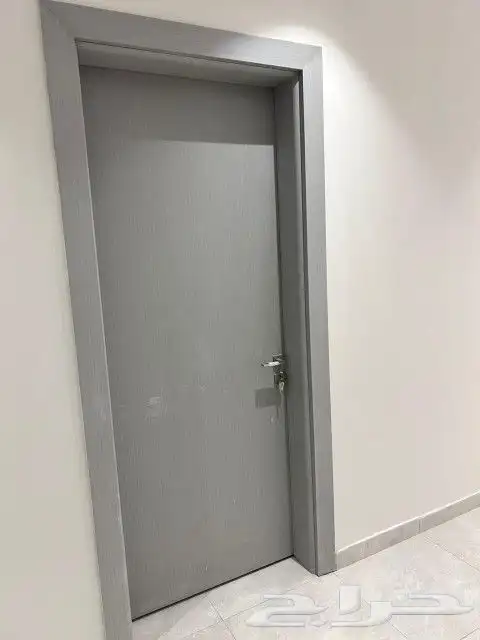 نجار ابواب خشبيه وفني جميع أعمال الديكورت الحديثه وتركيب كول 19