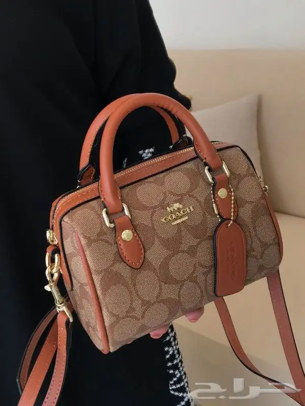 شنط ماركة ميو ميو و ماركة كوتش و ماركة قوتشي وجميع الماركات 10