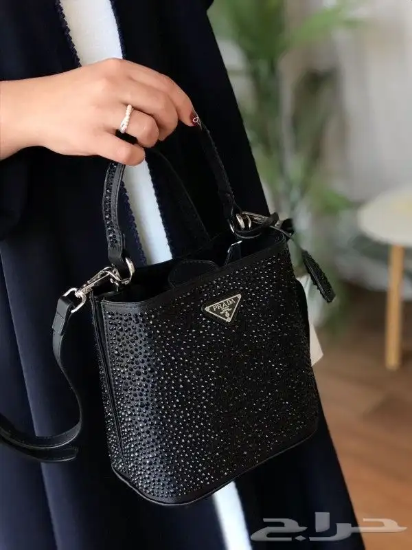 شنط ماركة ميو ميو و ماركة كوتش و ماركة قوتشي وجميع الماركات 13