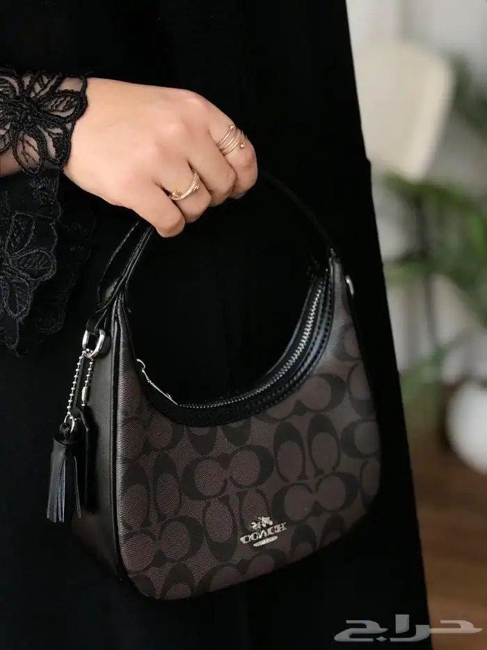 شنط ماركة ميو ميو و ماركة كوتش و ماركة قوتشي وجميع الماركات 25