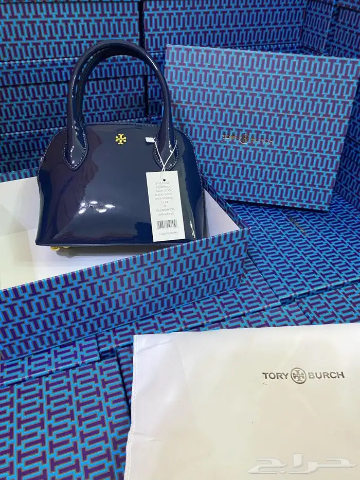 شنط ماركة ميو ميو و ماركة كوتش و ماركة قوتشي وجميع الماركات 46