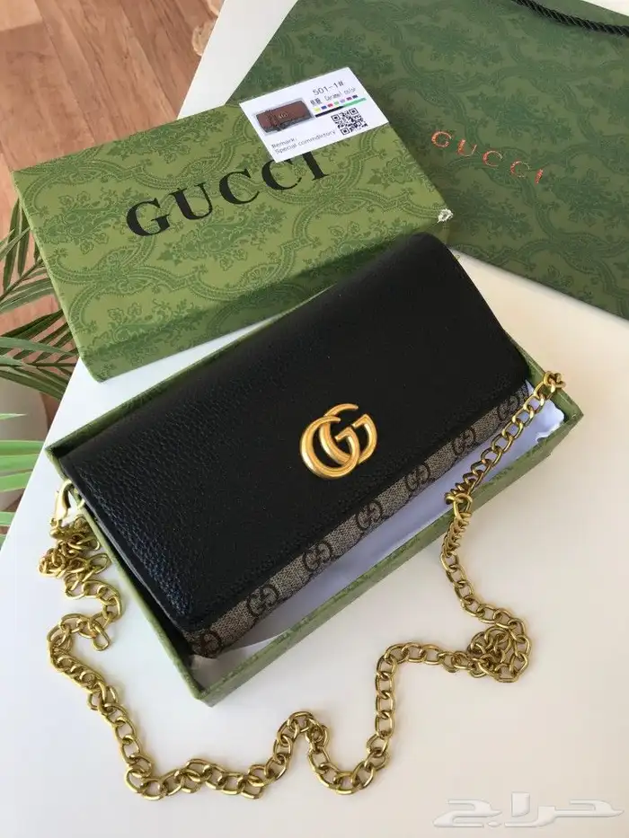 شنط ماركة ميو ميو و ماركة كوتش و ماركة قوتشي وجميع الماركات 30