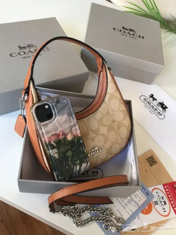 شنط ماركة ميو ميو و ماركة كوتش و ماركة قوتشي وجميع الماركات 23