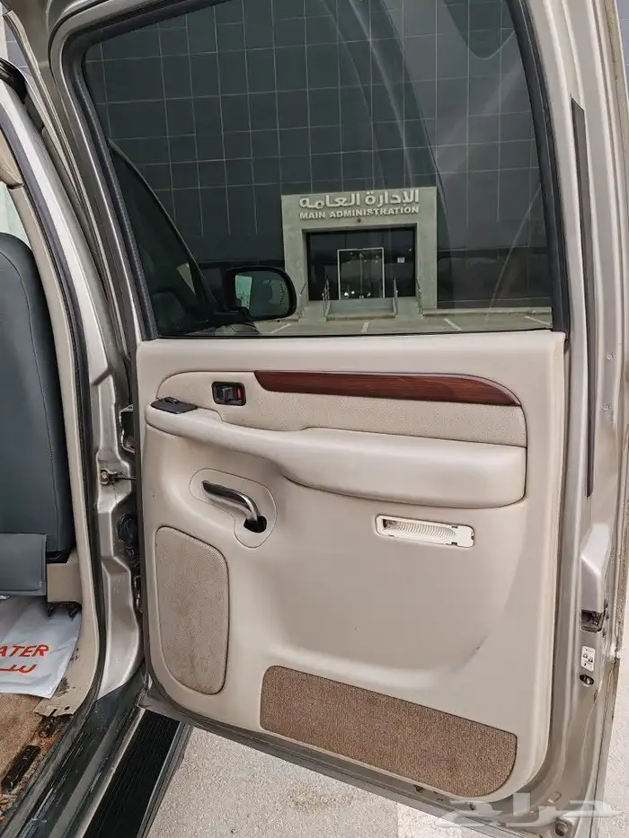 كاديلاك اسكاليد طويل ملكي 2003 ESV 7