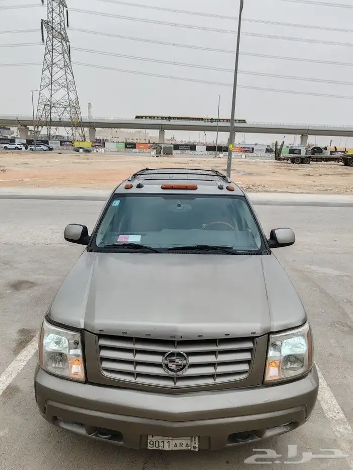 كاديلاك اسكاليد طويل ملكي 2003 ESV 20