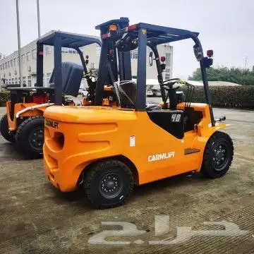 فوركلفت رافعة شوكية تلسكوبية تليهندرJCB للايجار جده الخرج 0
