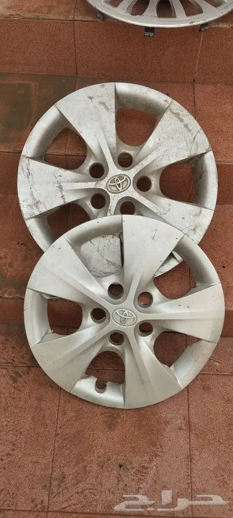 لجميع السيارات طيس وشعارات 36