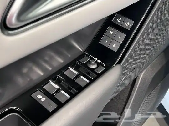 رانج روفر فيلار Land Rover Range Rover Velar SUV موديل 2024 25