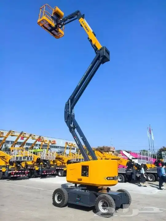 فوركلفت رافعة شوكية تلسكوبية تليهندرJCB للايجار جده الخرج 7