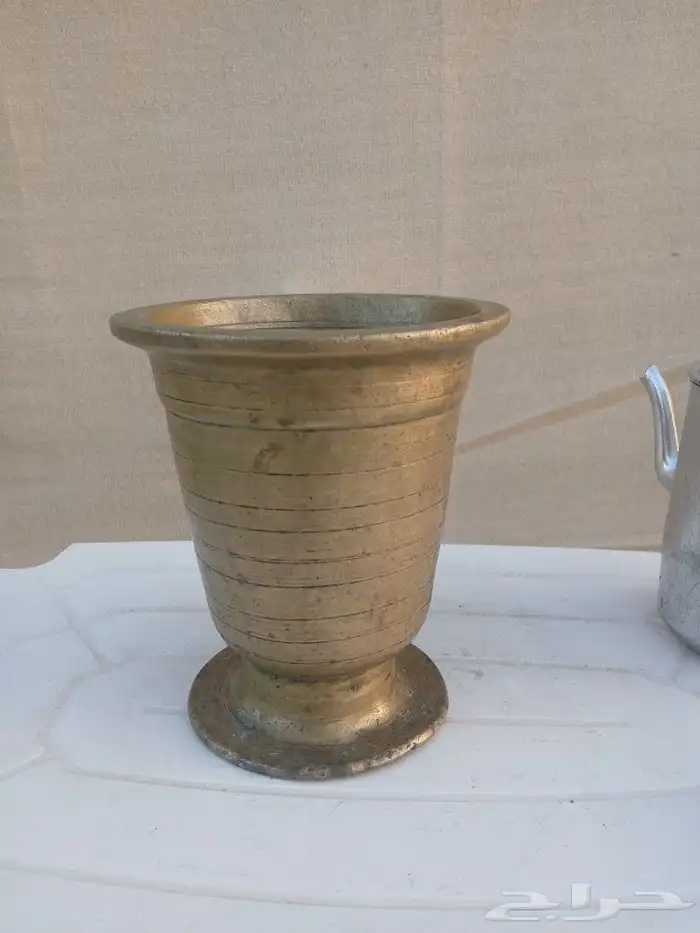 نجر مستعمل. بدون. يد 7