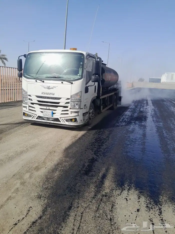 اعمال أسفلت بارد مع المادة RC2 8