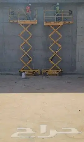 تاجير رافعات شوكيه فوركلفت كرينات ونش 9