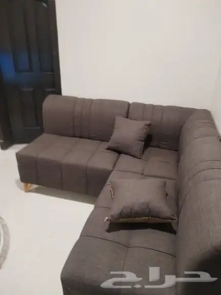 ستيديو غرفة صاله صغيرة و بوفيه و دورة مياه 8