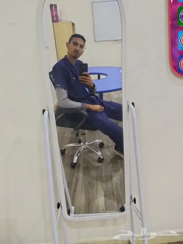اخصائي تخاطب 1