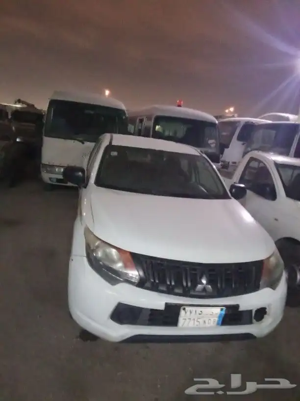 وانيت 2018 مستبيشي 3