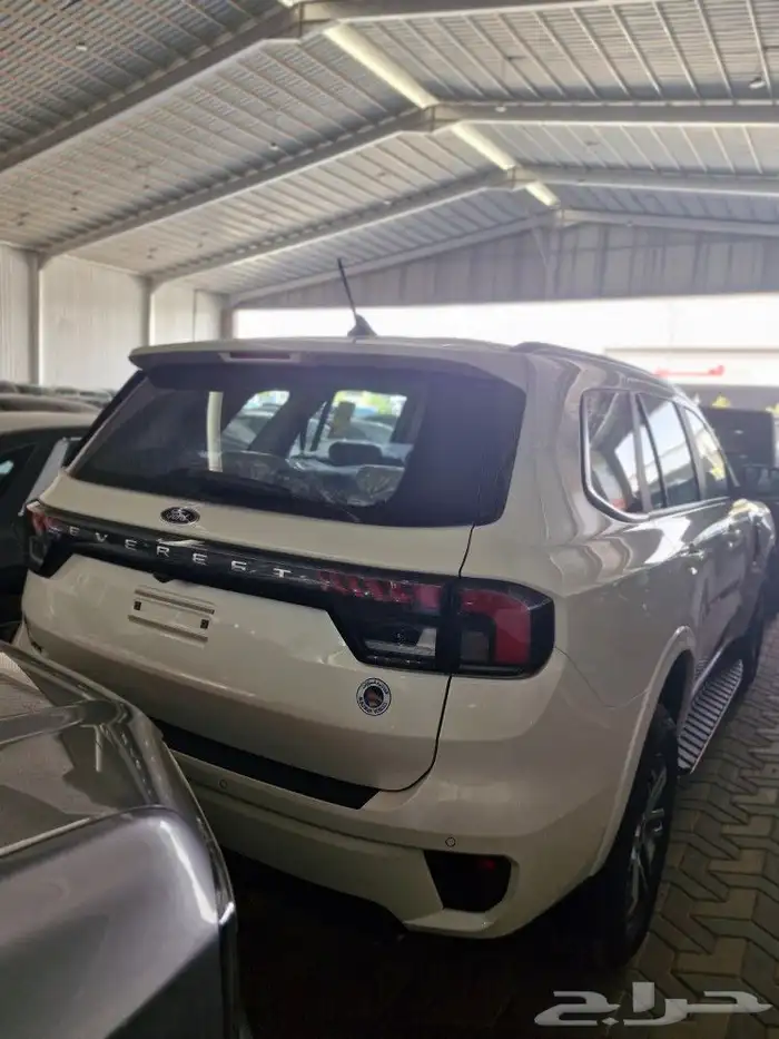 فورد ايفريست XLT 2025 5