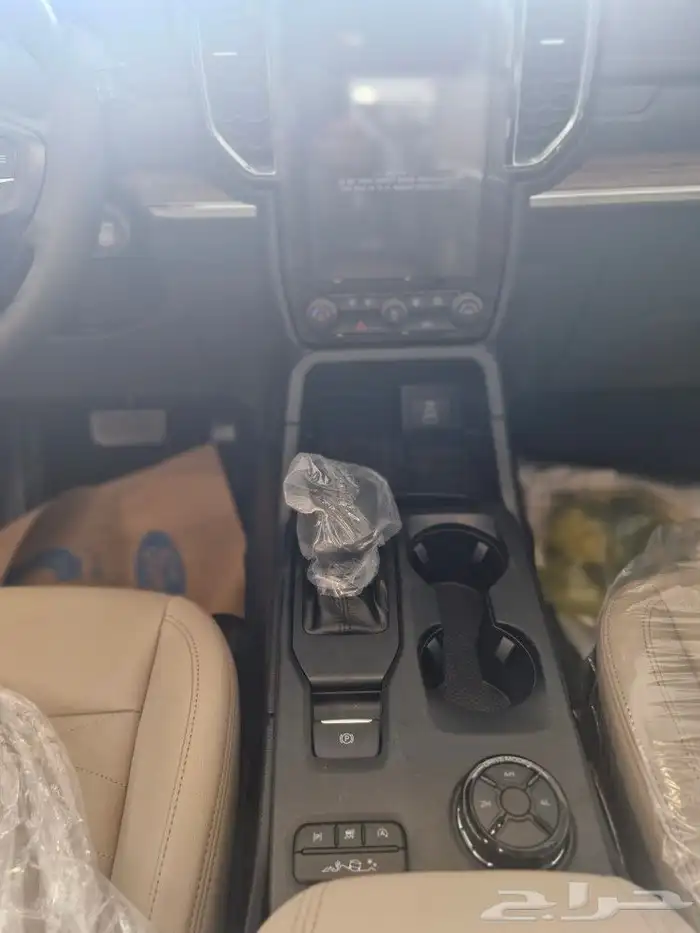 فورد ايفريست XLT 2025 15