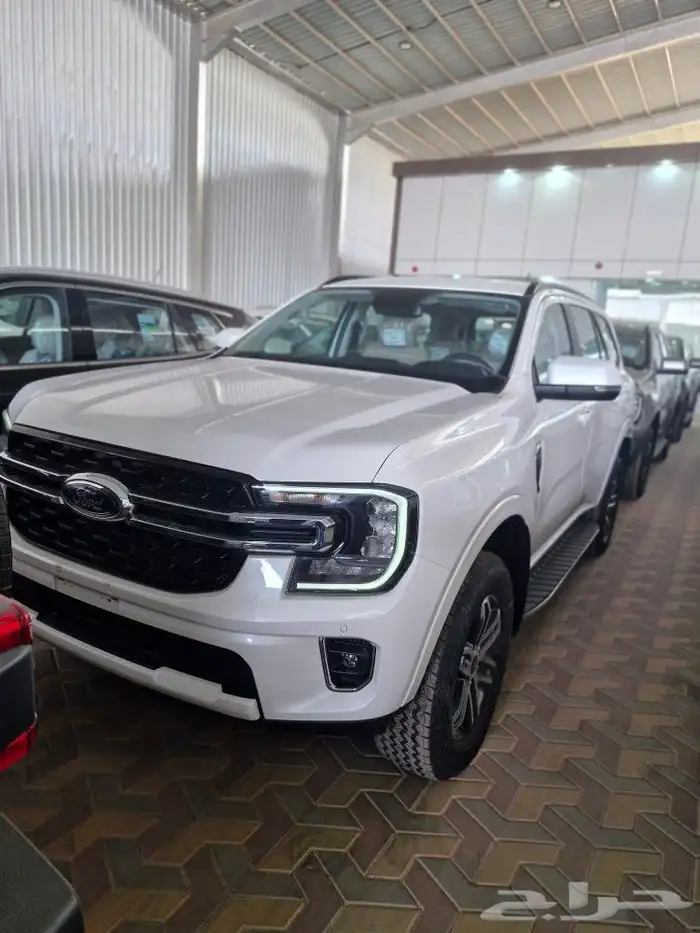 فورد ايفريست XLT 2025 29