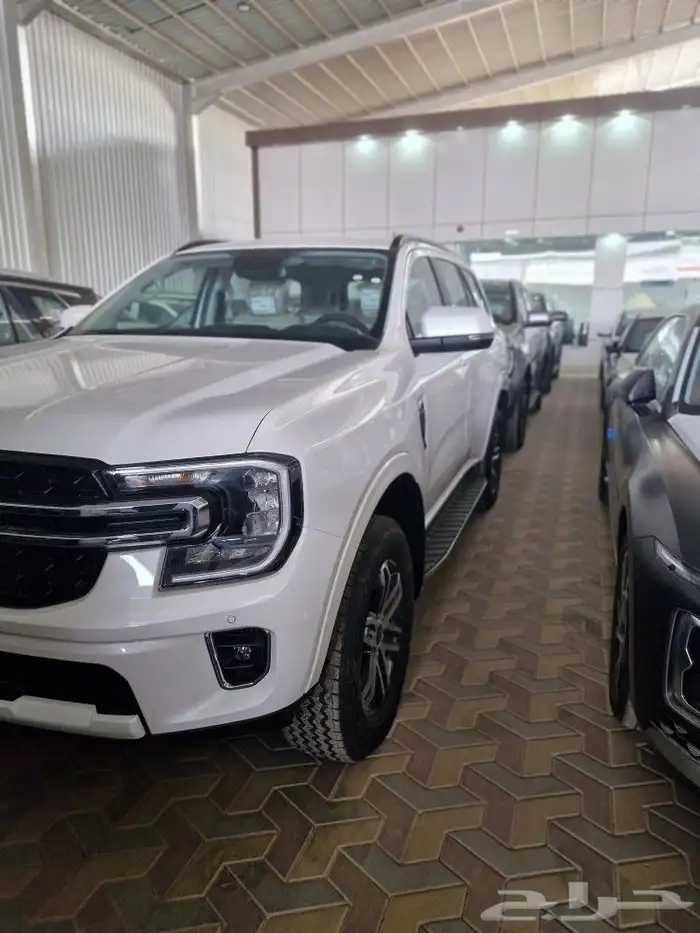 فورد ايفريست XLT 2025 0