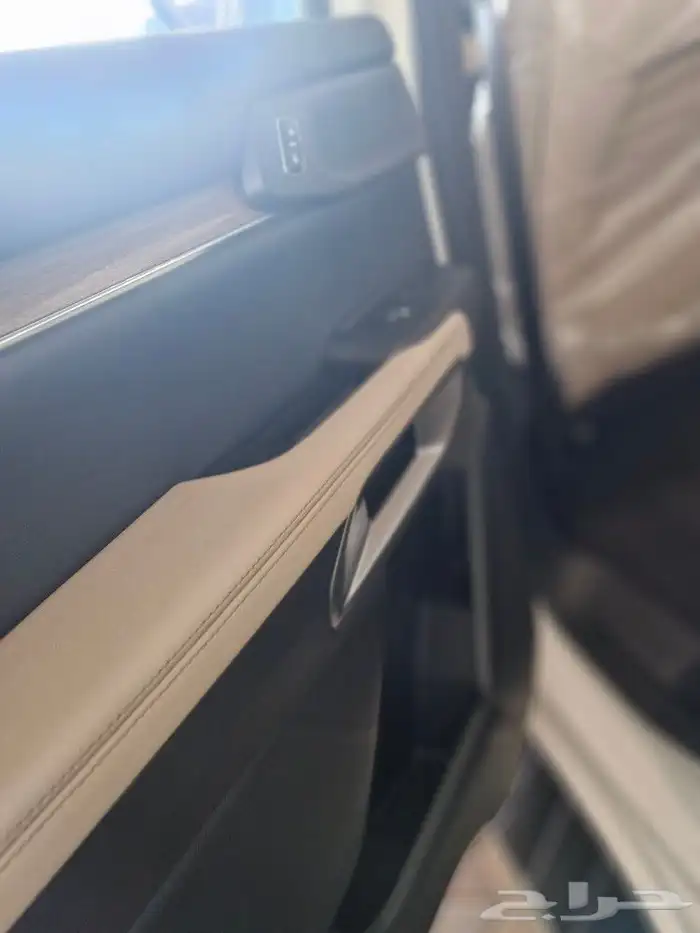 فورد ايفريست XLT 2025 20