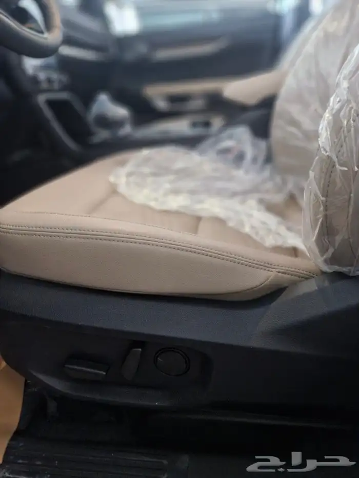 فورد ايفريست XLT 2025 27