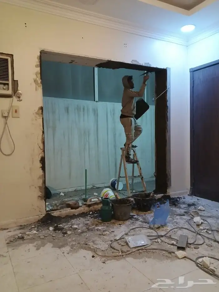 ترميم وتشطيب بناء اصباغ ديكورات عوازل 9