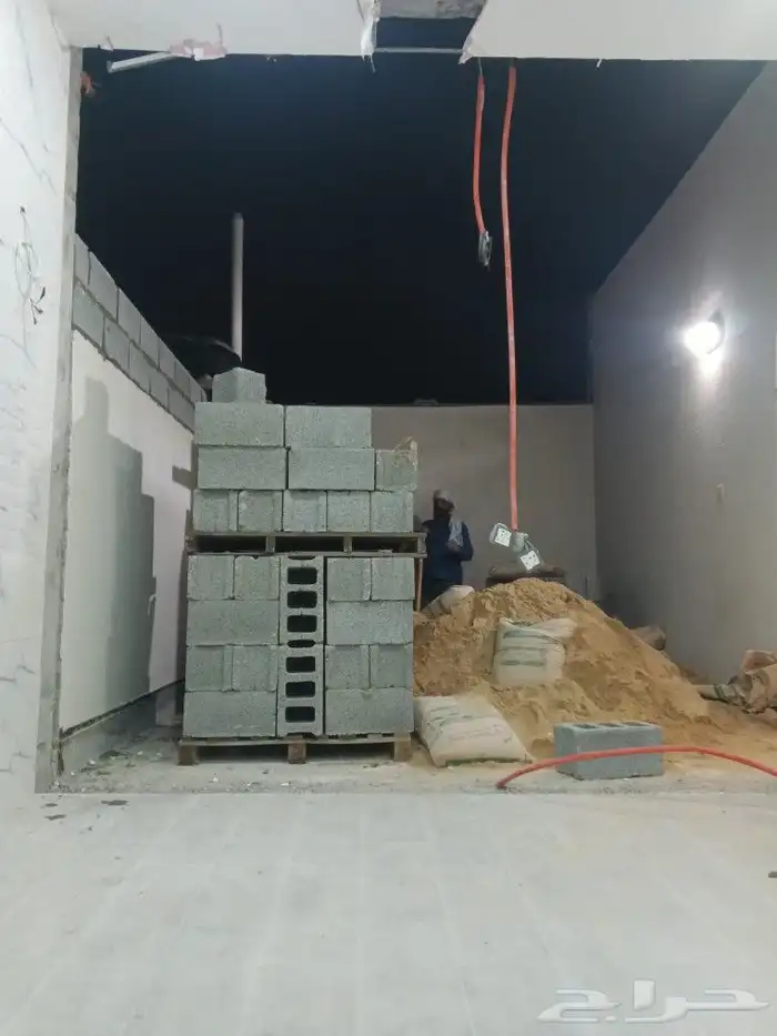 ترميم وتشطيب بناء اصباغ ديكورات عوازل 2
